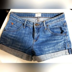 Hudson mid thigh short. Size 25. Excellent condition.
